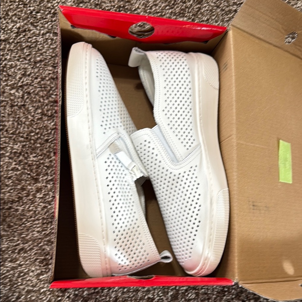 Propet White Breathable Flats